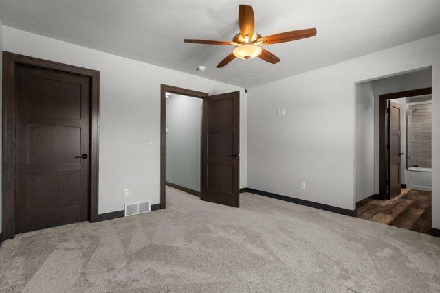 3984 Dollar LANE, De Pere, WI 54115