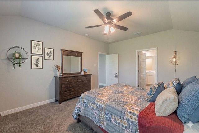 713 Breckenridge Park Drive, Alvarado, TX 76009