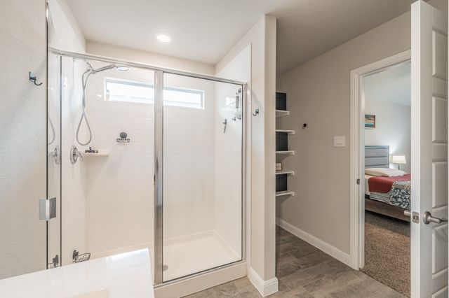 713 Breckenridge Park Drive, Alvarado, TX 76009