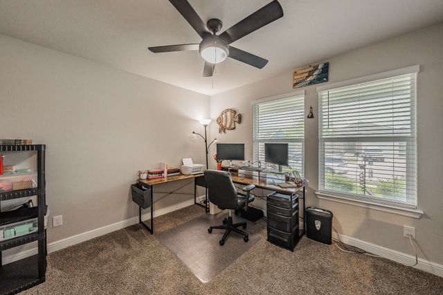 713 Breckenridge Park Drive, Alvarado, TX 76009