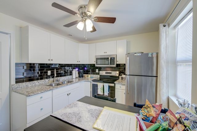 2128 Courtland Avenue, Charleston, SC 29403