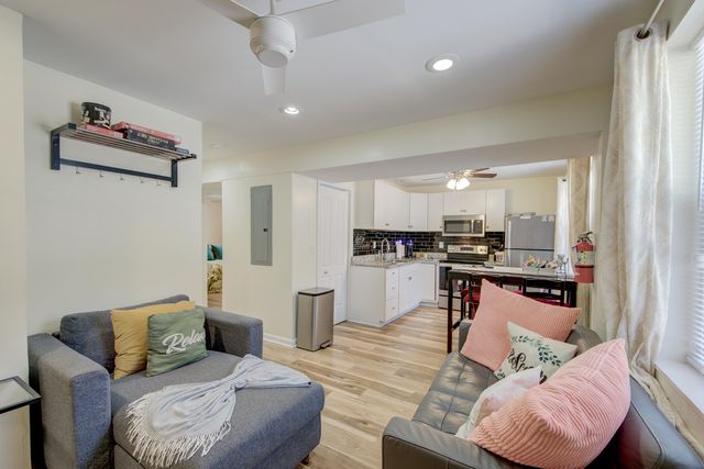 2128 Courtland Avenue, Charleston, SC 29403