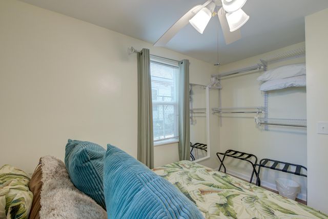 2128 Courtland Avenue, Charleston, SC 29403
