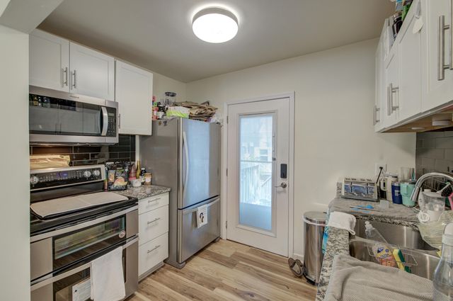 2128 Courtland Avenue, Charleston, SC 29403