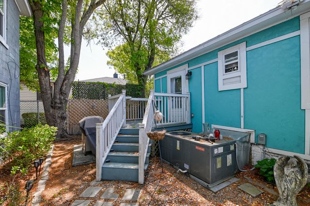 2128 Courtland Avenue, Charleston, SC 29403
