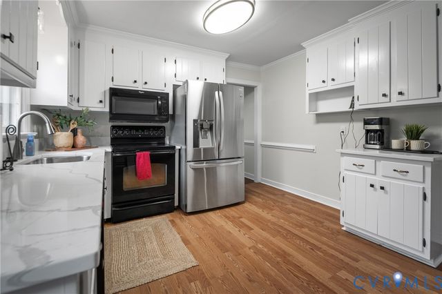 4525 Old Mesa Dr, North Chesterfield, VA 23237