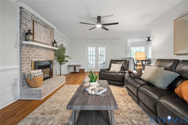 4525 Old Mesa Dr, North Chesterfield, VA 23237