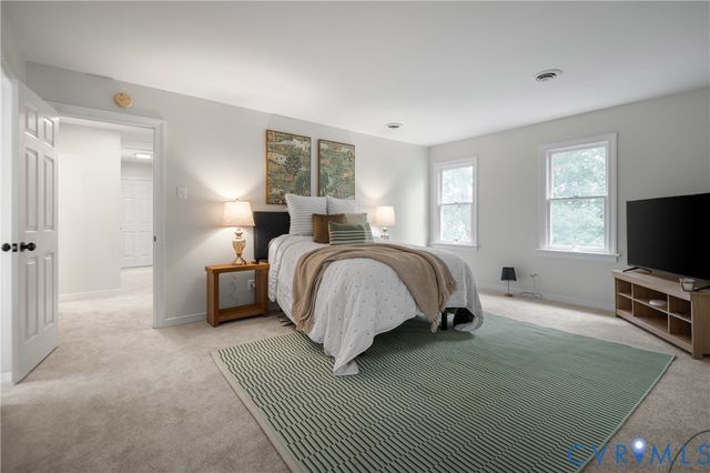 4525 Old Mesa Dr, North Chesterfield, VA 23237