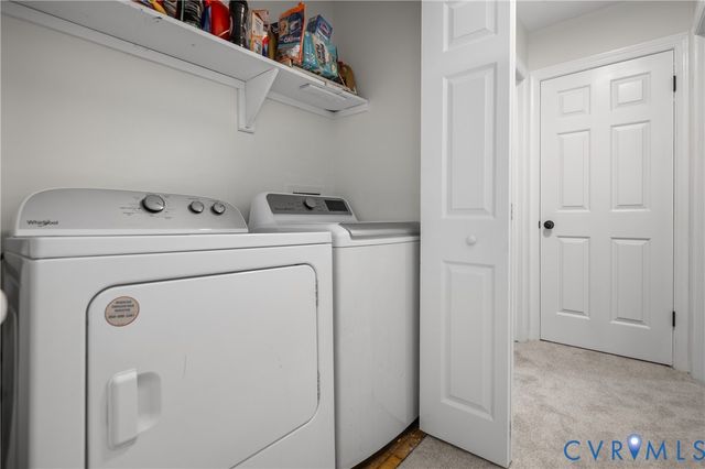 4525 Old Mesa Dr, North Chesterfield, VA 23237