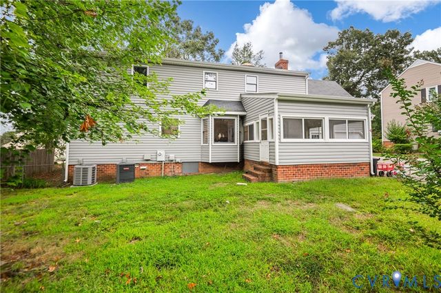 4525 Old Mesa Dr, North Chesterfield, VA 23237