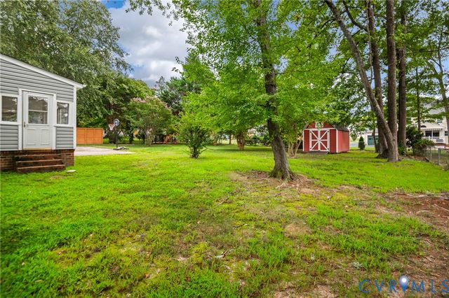 4525 Old Mesa Dr, North Chesterfield, VA 23237