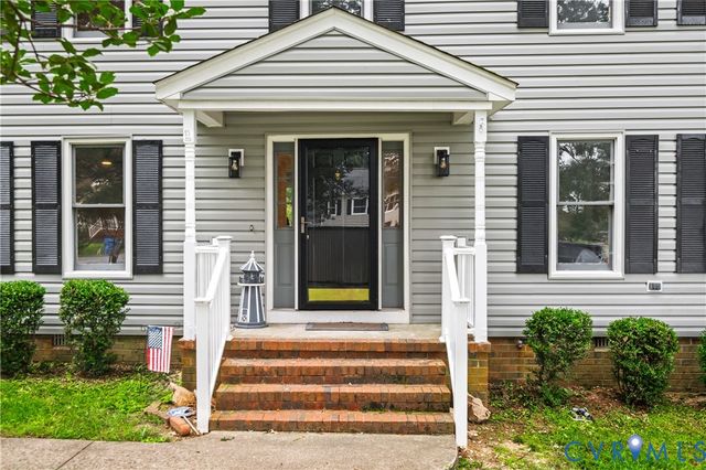 4525 Old Mesa Dr, North Chesterfield, VA 23237