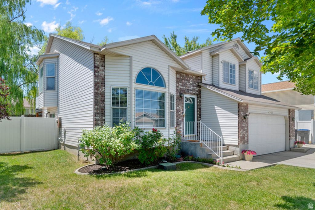 4203 W LIBERTY CREEK DR, South Jordan, UT 84009 — photo 2