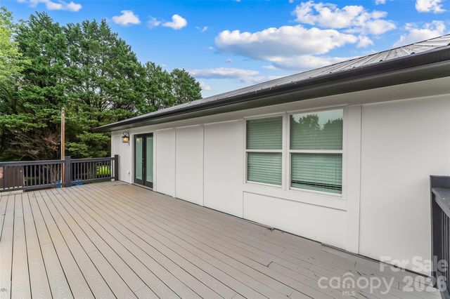 2646 Icard Rhodhiss Road, Connelly Springs, NC 28612