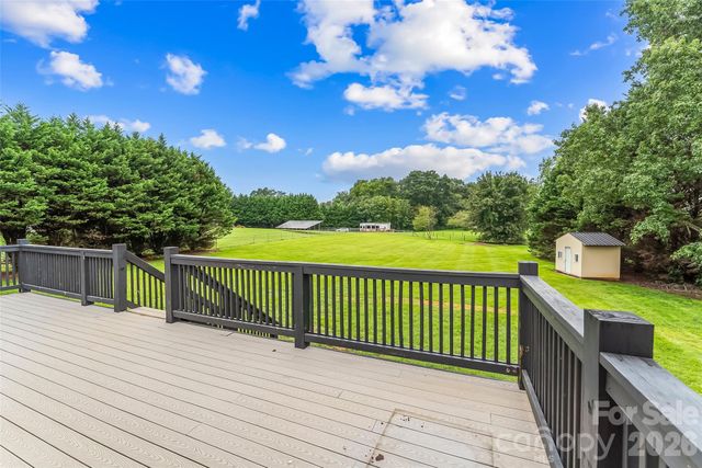 2646 Icard Rhodhiss Road, Connelly Springs, NC 28612