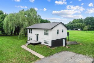 2646 Icard Rhodhiss Road, Connelly Springs, NC 28612