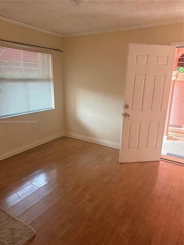722 NW 125th Court B, Miami, FL 33182