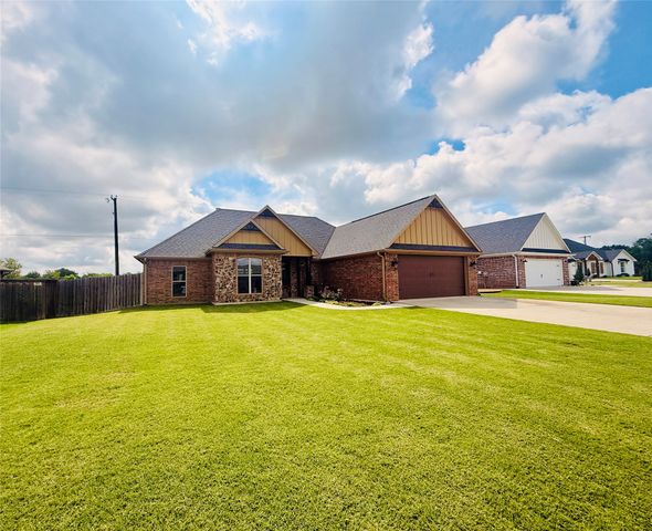 330 Koby Circle, Sulphur Springs, TX 75482