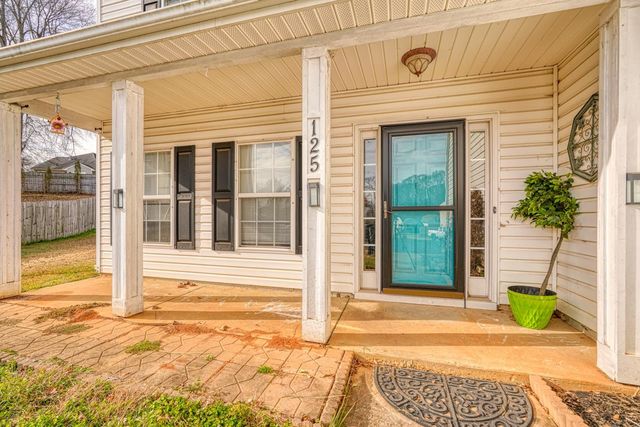 125 Condor Place, Boiling Springs, SC 29316