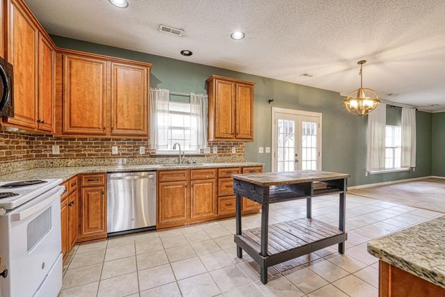 125 Condor Place, Boiling Springs, SC 29316