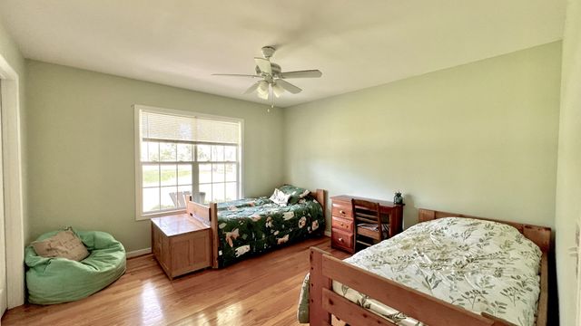153 Commodore Cir, Summertown, TN 38483