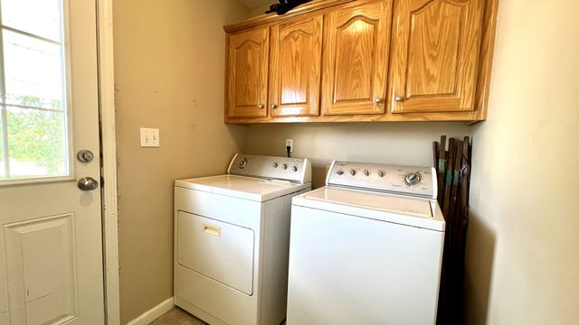153 Commodore Cir, Summertown, TN 38483