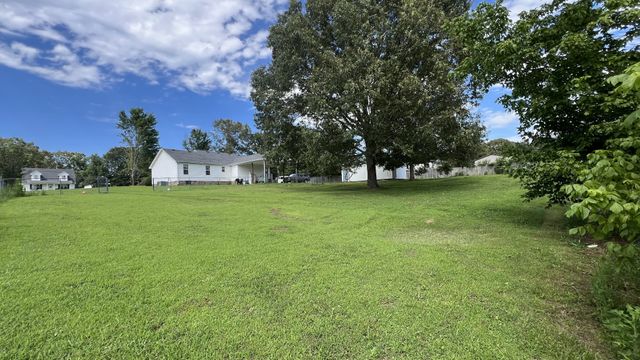153 Commodore Cir, Summertown, TN 38483