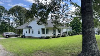 153 Commodore Cir, Summertown, TN 38483
