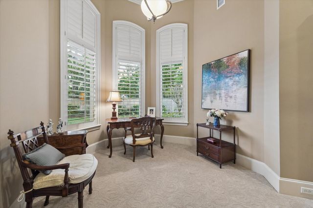 11909 Knippwood Lane, Bunker Hill Village, TX 77024