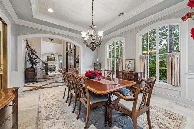 11909 Knippwood Lane, Bunker Hill Village, TX 77024