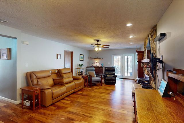 1346 Big Rock Loop, Los Alamos, NM 87544