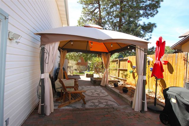 1346 Big Rock Loop, Los Alamos, NM 87544