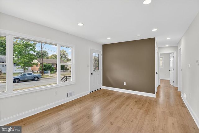 2211 VERMONT AVE, Landover, MD 20785