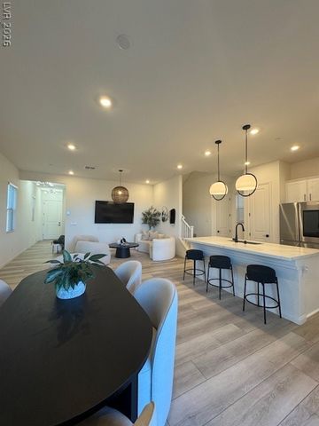 1598 Crowned Eagle Street, Las Vegas, NV 89138
