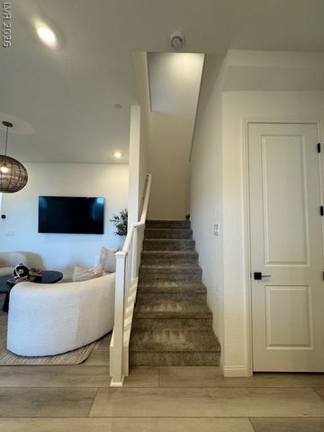 1598 Crowned Eagle Street, Las Vegas, NV 89138