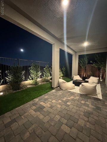 1598 Crowned Eagle Street, Las Vegas, NV 89138