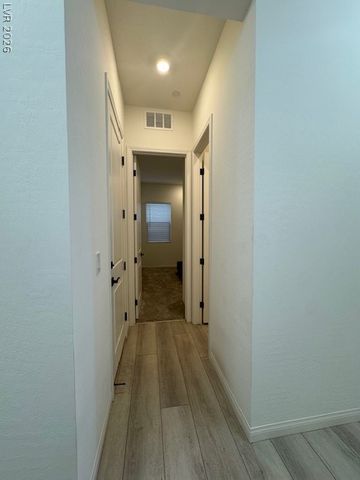 1598 Crowned Eagle Street, Las Vegas, NV 89138