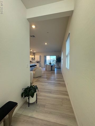 1598 Crowned Eagle Street, Las Vegas, NV 89138