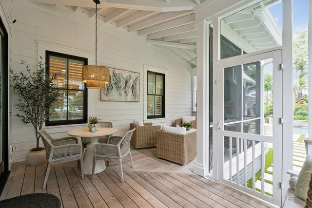 3556 Henrietta Hartford Road, Mount Pleasant, SC 29466