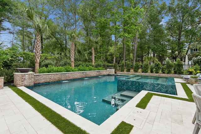 3556 Henrietta Hartford Road, Mount Pleasant, SC 29466