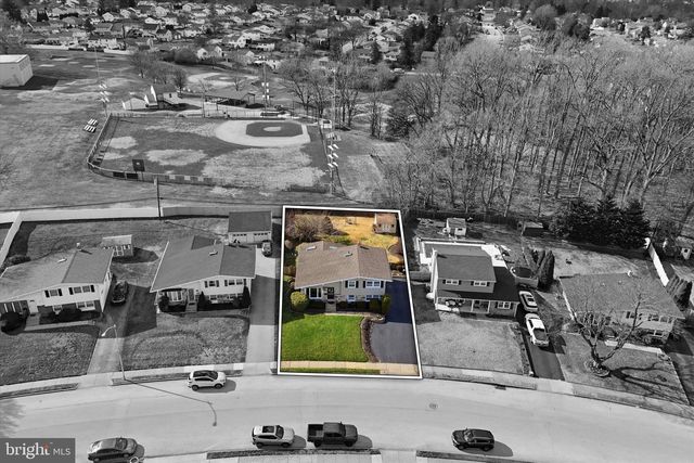 514 S CENTRAL BLVD, Broomall, PA 19008