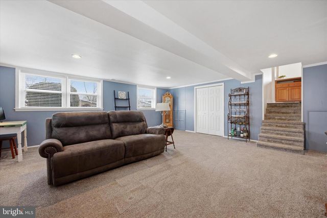 514 S CENTRAL BLVD, Broomall, PA 19008