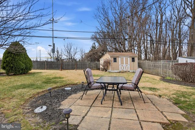 514 S CENTRAL BLVD, Broomall, PA 19008