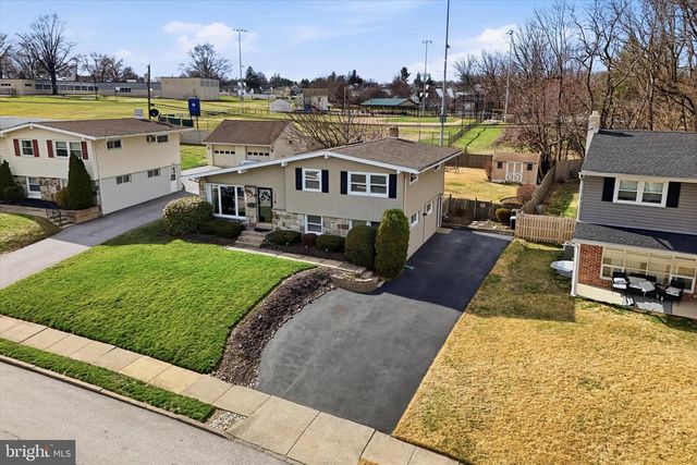 514 S CENTRAL BLVD, Broomall, PA 19008