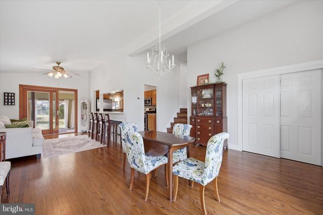 514 S CENTRAL BLVD, Broomall, PA 19008