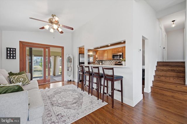 514 S CENTRAL BLVD, Broomall, PA 19008