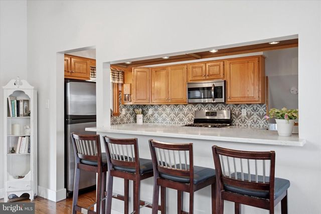 514 S CENTRAL BLVD, Broomall, PA 19008