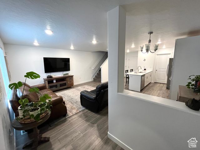 2810 N FIGHTING FALCON ST, Layton, UT 84040