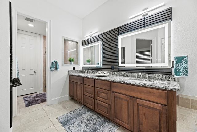 17719 Olde Oaks Estate Court, Cypress, TX 77433