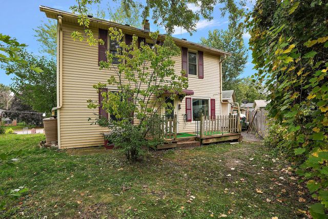 1409 Hillsboro Avenue N, Golden Valley, MN 55427